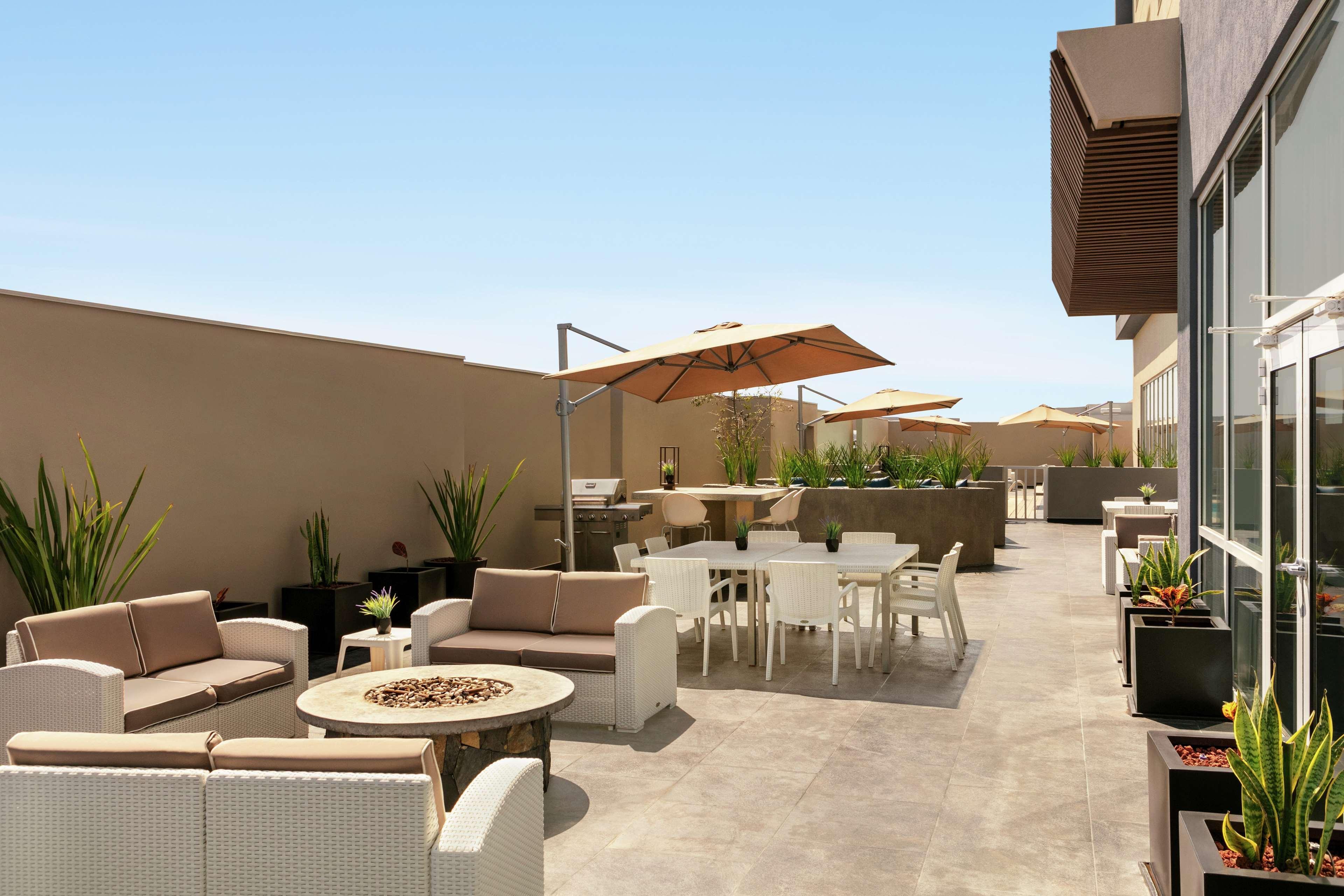 Homewood Suites By Hilton Monterrey Аподака Экстерьер фото